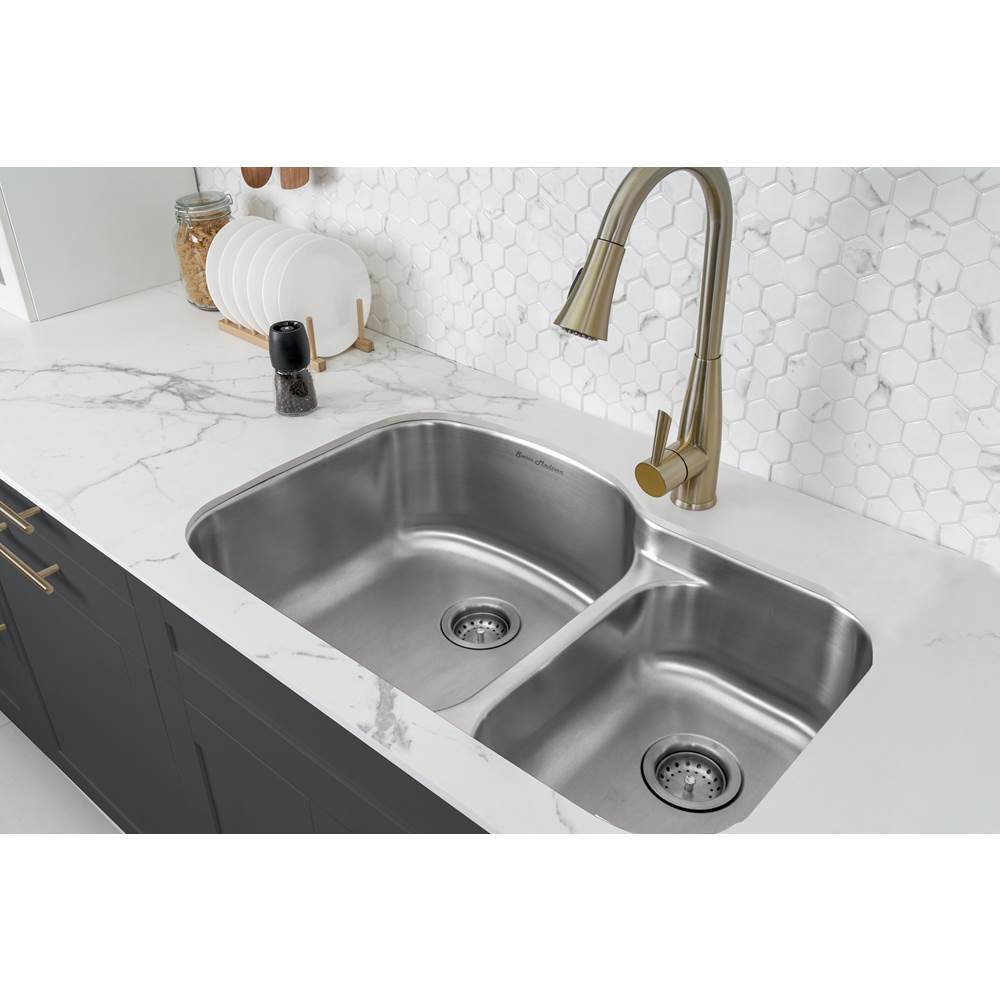 Swiss Madison Toulouse 32 x 21 Stainless Steel, Dual Basin, Undermount Kitchen Sink