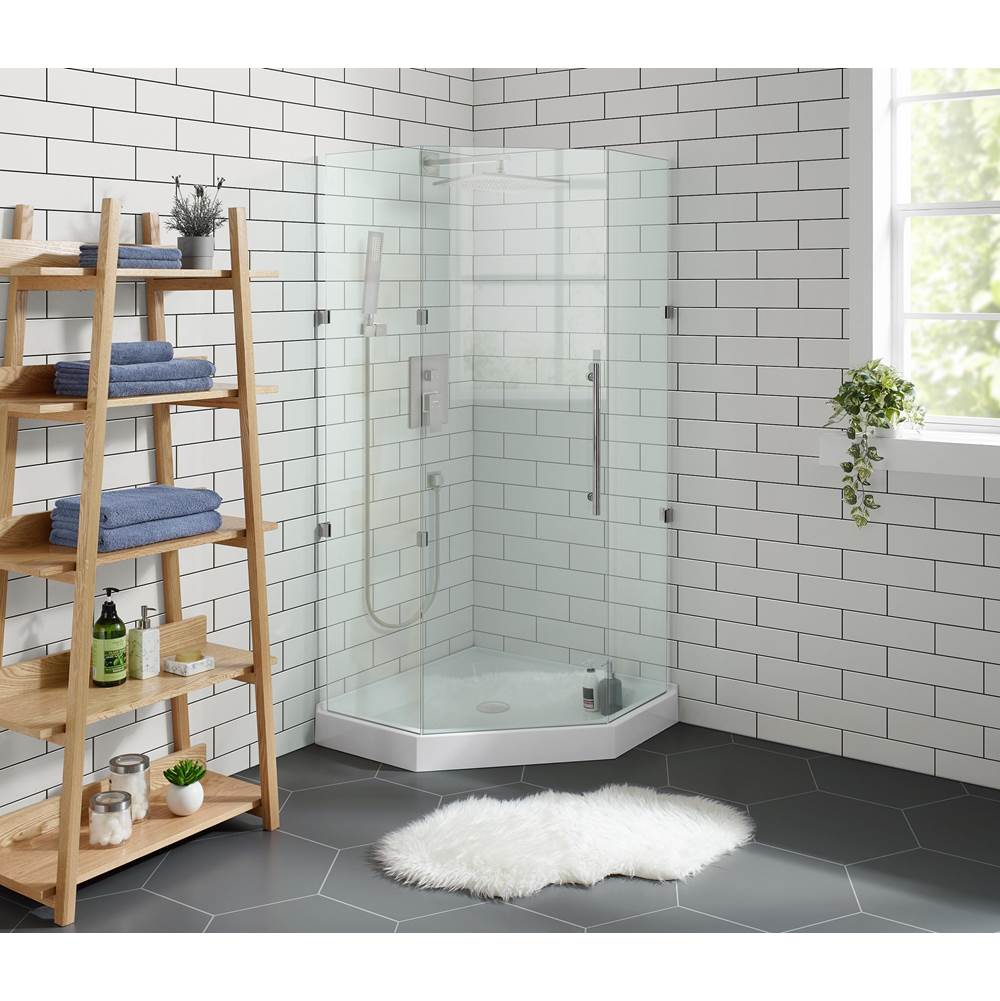 Swiss Madison Voltaire 36'' X 36'' Acrylic White, Single-Threshold, Center Drain, Neo-Angle Shower Base
